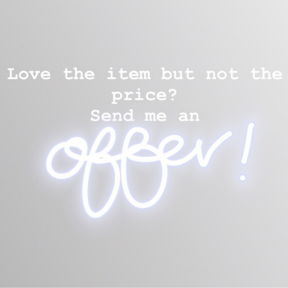 🌟send me an offer!🌟